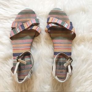 Toms Fabric Sandals Ankle Strap Striped Size 7
